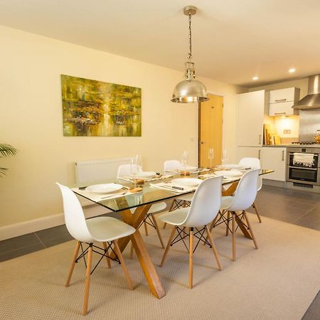The Wellness Lodge- Gym, Table Tennis, Cinema, Parking And More! Bath Exterior foto