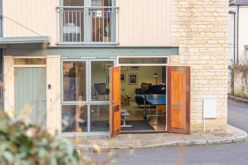 The Wellness Lodge- Gym, Table Tennis, Cinema, Parking And More! Bath Exterior foto